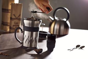 Comment préparer un café dans une cafetière à piston (French Press) ?