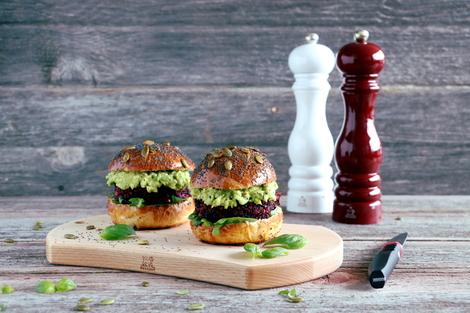 Vegetarian Beet Burger - Peugeot Saveurs