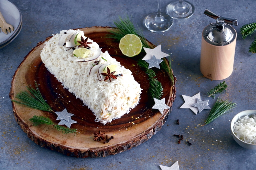 Bûche exotique mangue-coco aux épices de Noël