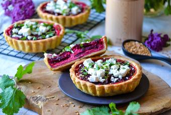 Beetroot, goat's cheese, feta and flaxseed tarts