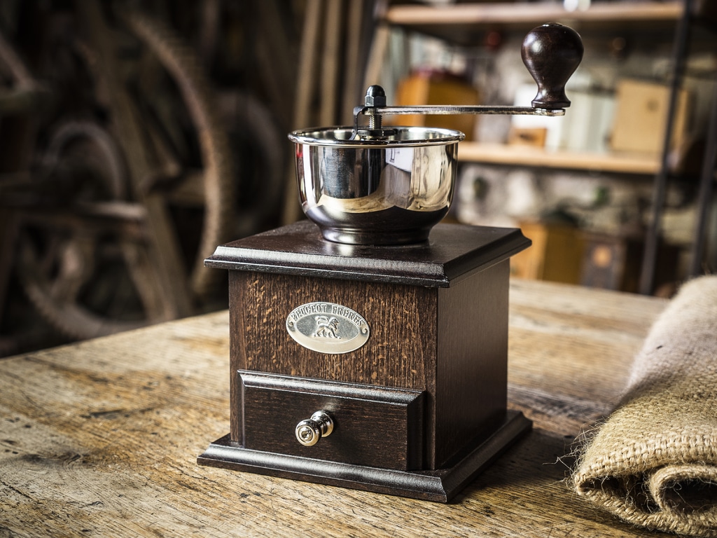 Comment nettoyer son moulin à café ?