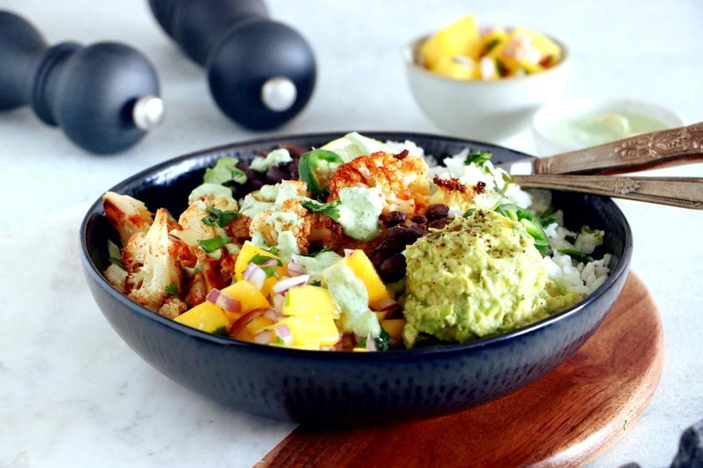 Vegetarian burrito bowl_PS_landscape - Peugeot Saveurs