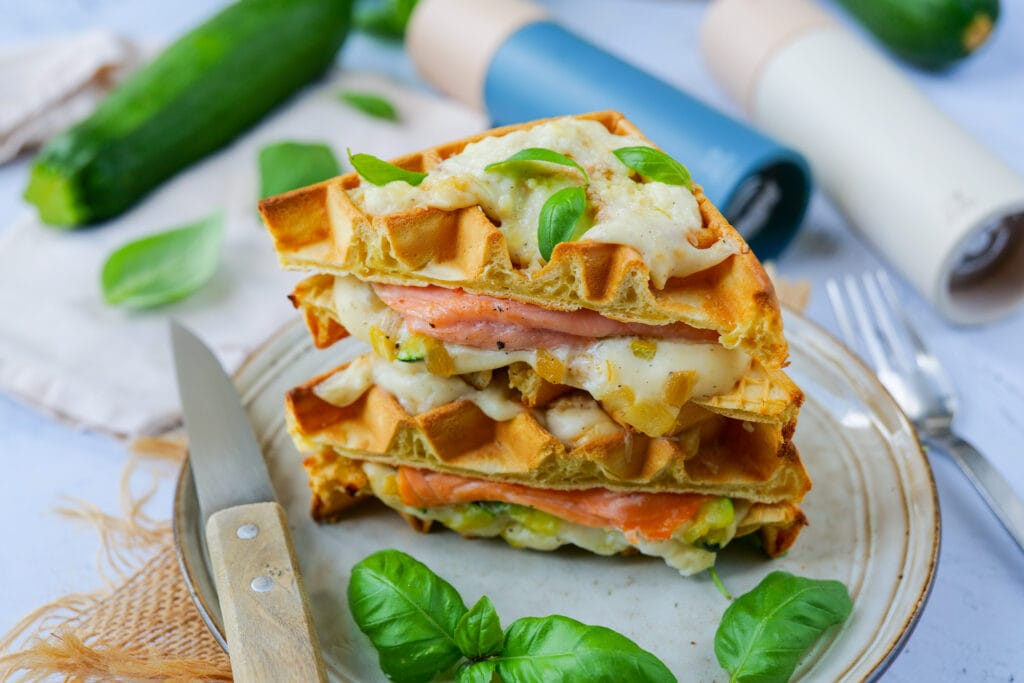 Croques-gaufres truite fumée et courgette