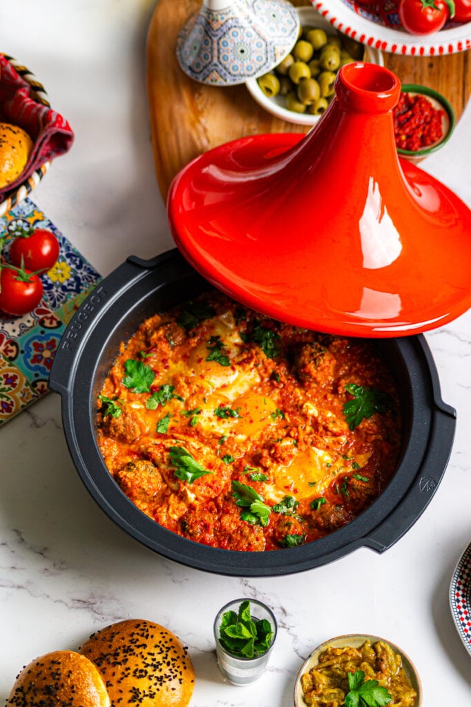 Tajine de Kefta aux œufs à la marocaine